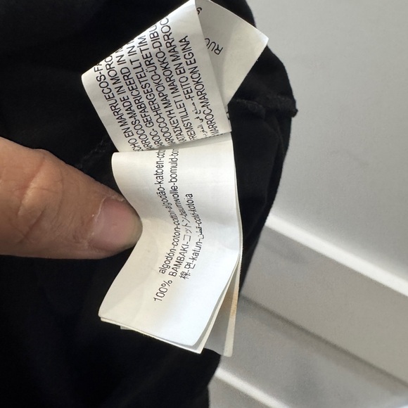 Zara Black Short Sleeve Tee with Ruffle Pocket - Picture 6 of 6